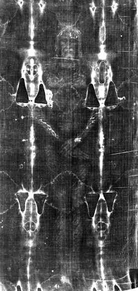 Frontal image on the photographic negative