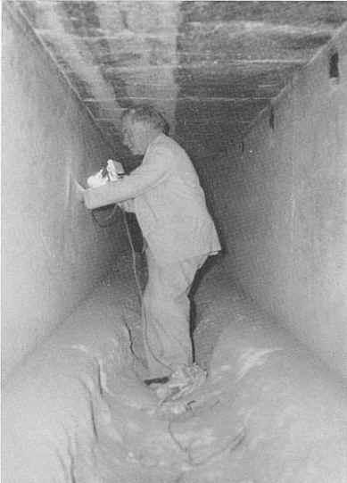 Descending Passage